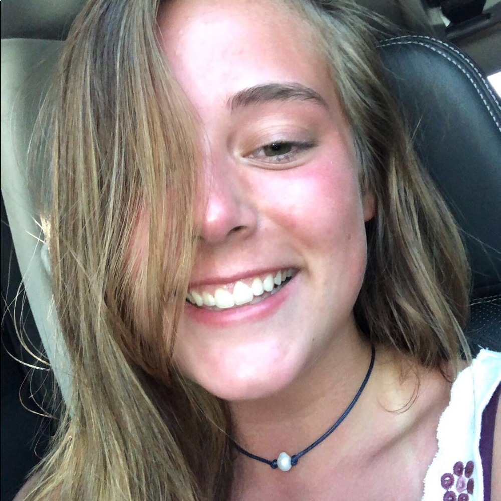 Meet your Posher, Kya